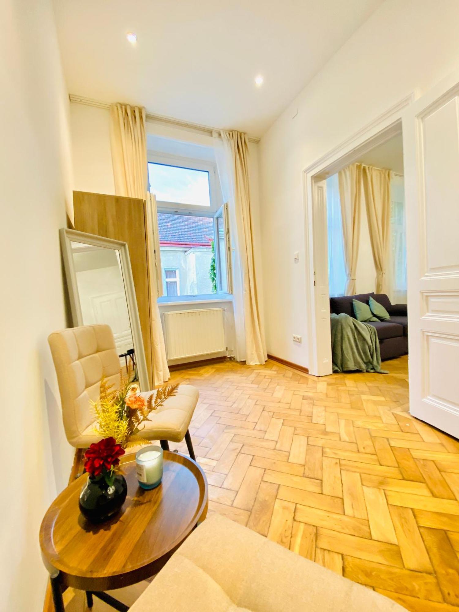 Stylish 2br Prime Location By Westbahnhof