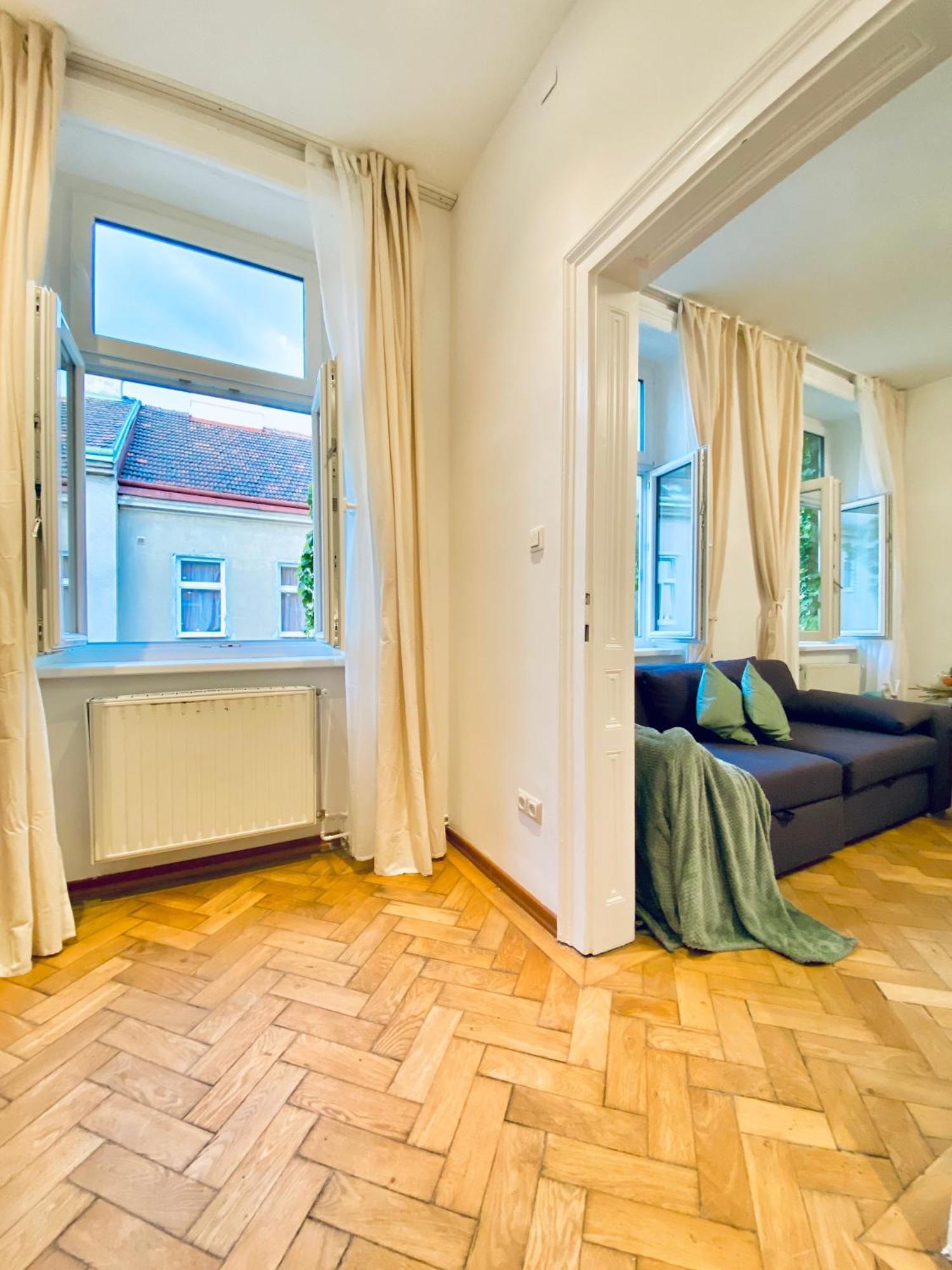 Stylish 2br Prime Location By Westbahnhof