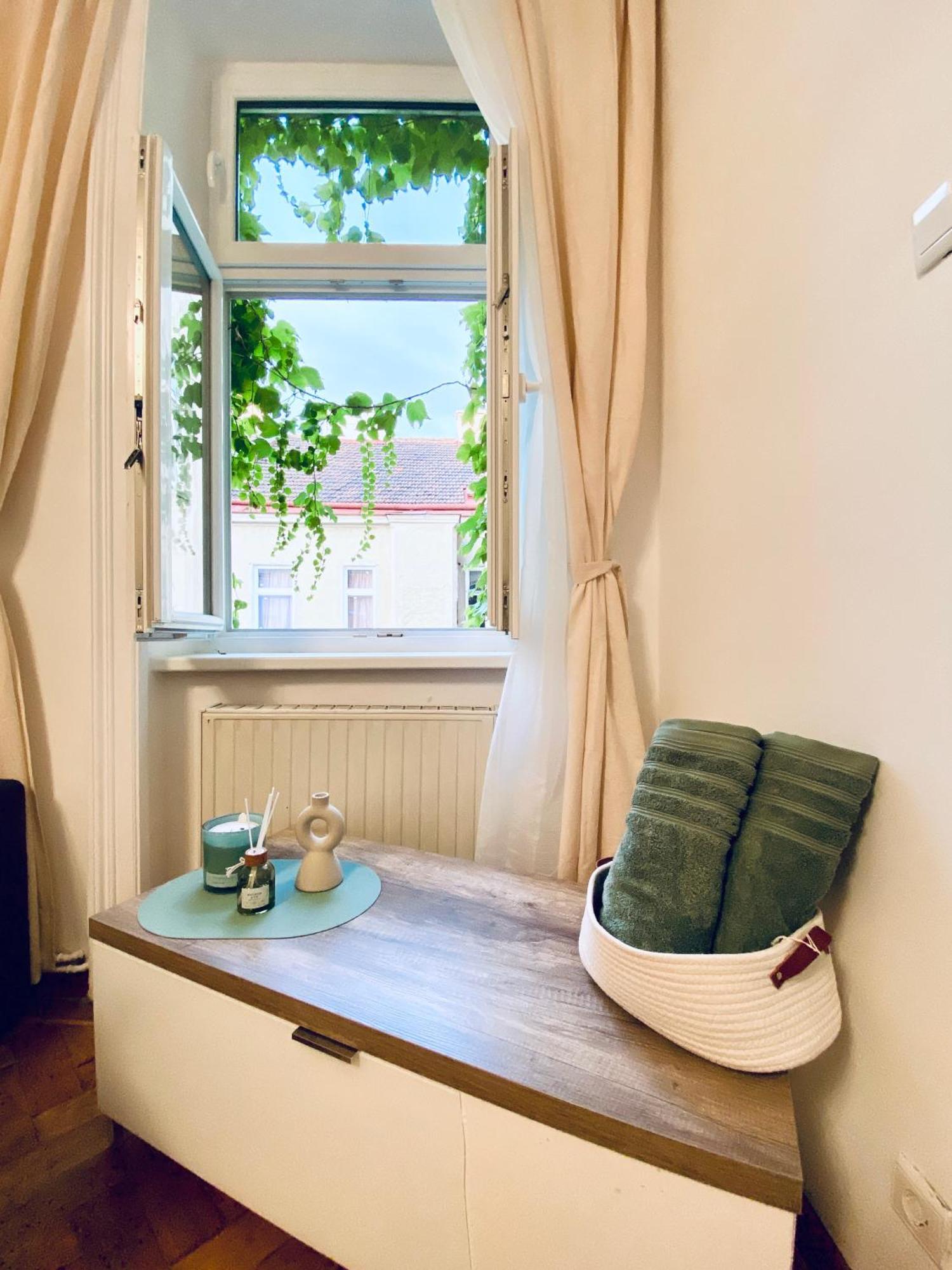 Stylish 2br Prime Location By Westbahnhof *
